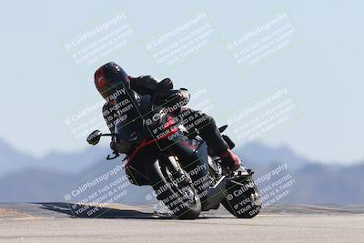 media/Oct-13-2025-Moto Forza (Mon) [[a66d839500]]/3-B Group/Session 4 (Turn 9)/